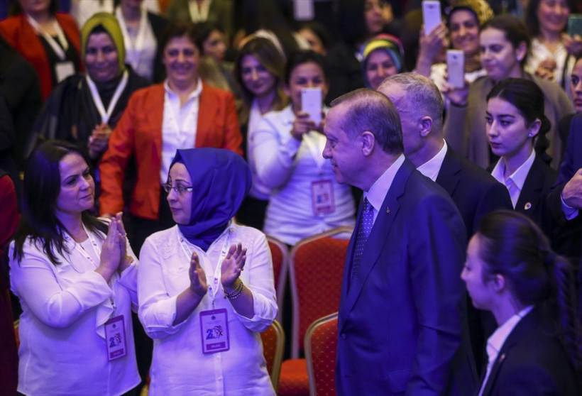 Erdoğan'a aldırmadan oyun oynadılar! - Resim: 4