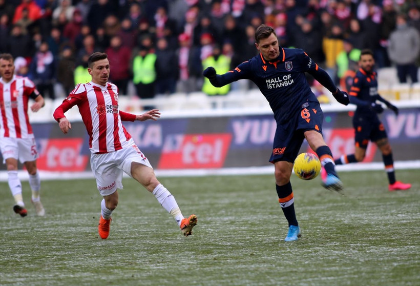 Sivasspor Başakşehir maçı golleri ve geniş özeti - Resim: 1