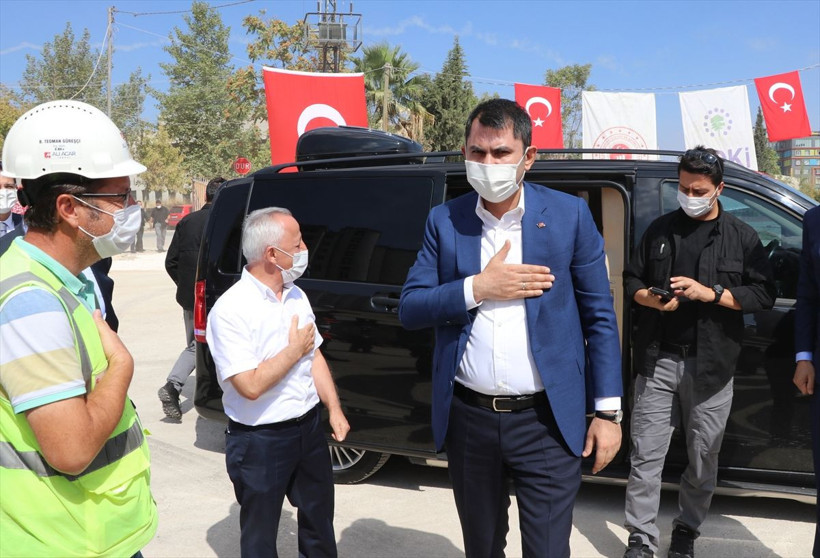 Çevre ve Şehircilik Bakanı Kurum millet bahçesinde incelemelerde bulundu - Resim: 1