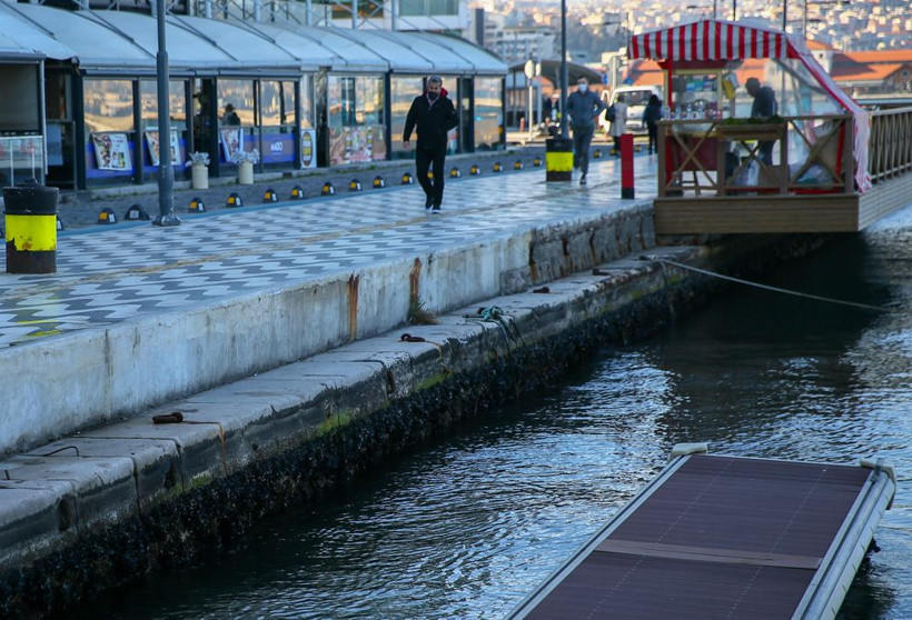 Korkutan görüntü! Deniz suyu 60 santimetre çekildi - Resim: 1