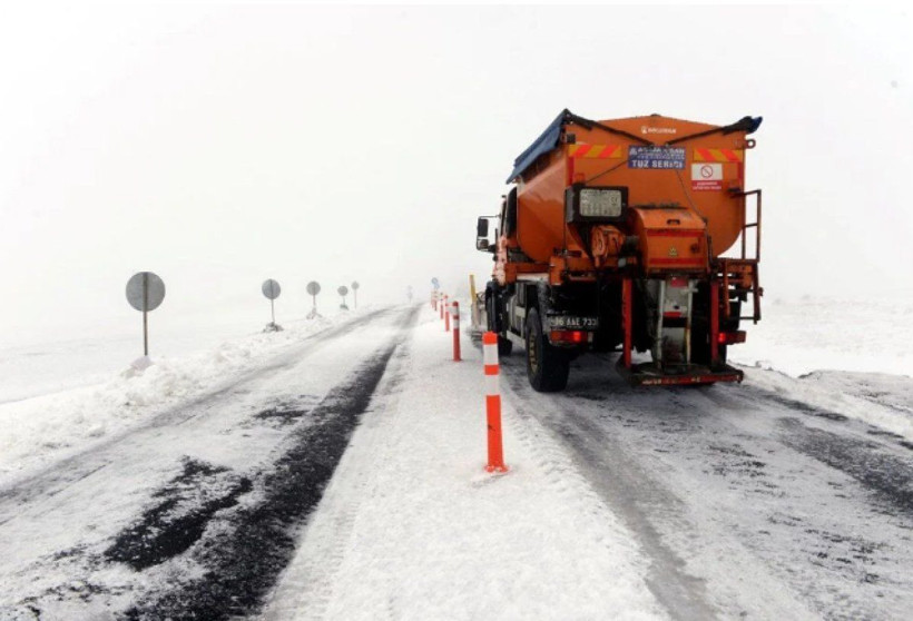 Türkiye'nin yüksek kesimlerinde kar yağışı etkili oldu - Resim: 4