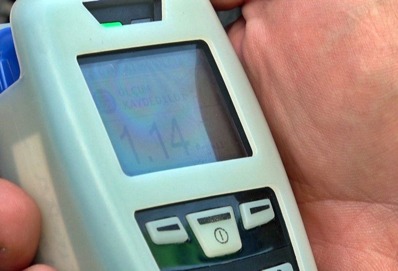 Antalya'da hareketli anlar! Alkollü aday sürücü ortalığı birbirine kattı - Resim: 4