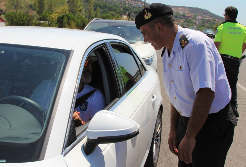 Binbaşı Ali Demir Balıkesir'de katıldığı koşuda kalp kirizi geçirip yaşamını yitirdi... - Resim: 2