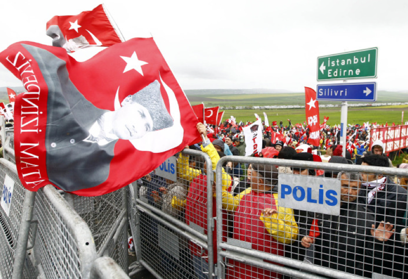 Silivri'de ortalık savaş alanı - Resim: 4