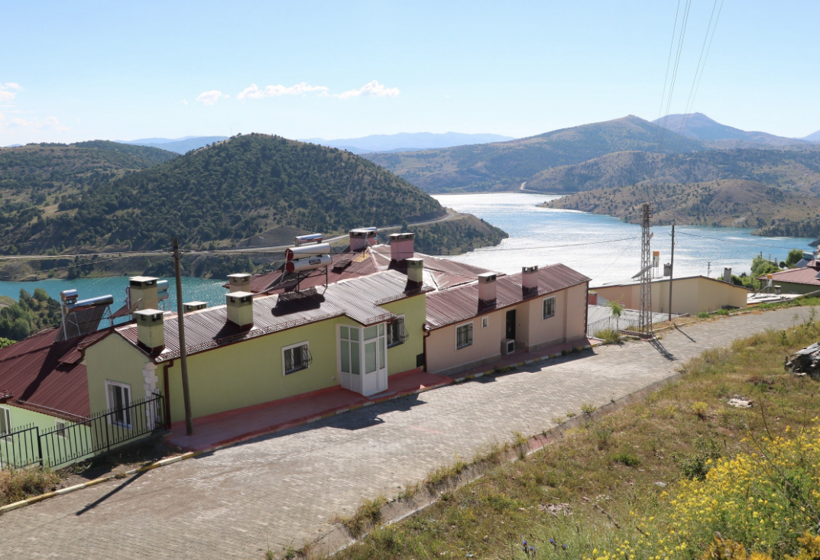 Sivas'taki Pusat köyü yeniden inşa edildi son haliyle şehrin gözdesi oldu - Resim: 2