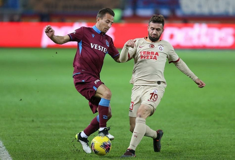 Ömer Bayram'ın Pereira'ya tokatına olay yorum: VAR'ın yüreği yetmedi - Resim: 2