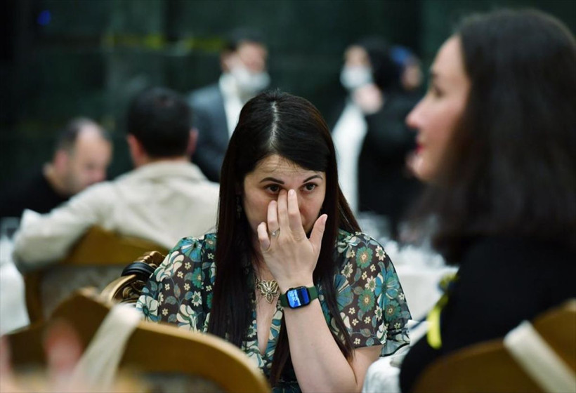 Dünyaca ünlü sanatçı Cumhurbaşkanlığı Külliyesi'nde Emine Erdoğan konuştu gözyaşları aktı - Resim: 2