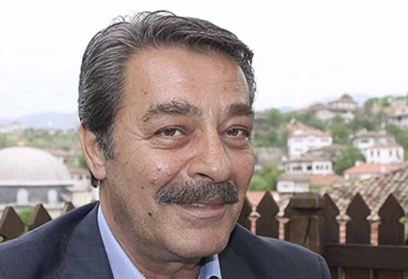 Kadir İnanır'dan yeni fotoğraf! Usta sanatçının son haline bakın - Resim: 1