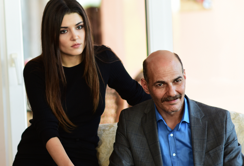 6 oyuncu birden ayrılıyor TRT'nin sevilen dizisi Halka'da kriz çıktı - Resim: 1