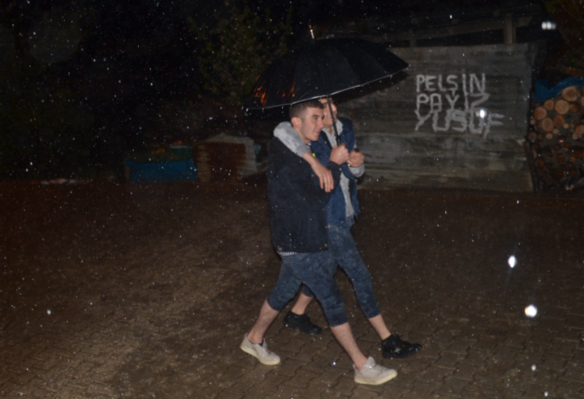 Şırnak'ta Habur çayı taştı tarla ve ahırlar sular altında kaldı - Resim: 2