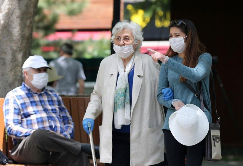 65 yaş üstüne sokağa çıkma yasağı gelen iller! 14 il var tam liste - Resim: 2