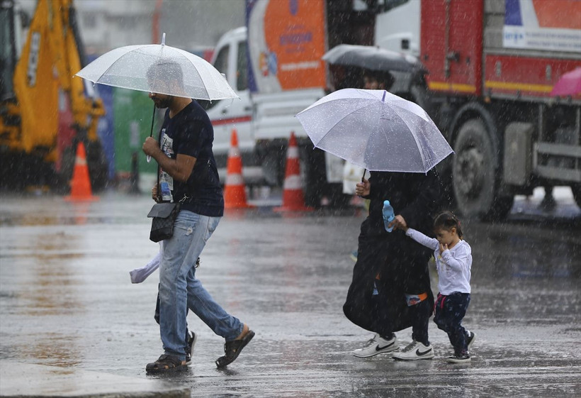 Meteoroloji uyardı çok fena geliyor! İstanbul için saat verildi! Busa, Edirne, Trabzon, Rize sağanak, sel, fırtına ... - Resim: 3