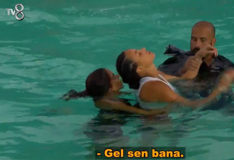 Kaan-Melih düellosu! Survivor'a veda eden isim belli oldu, Sevgi yürekleri ağza getirdi - Resim: 4
