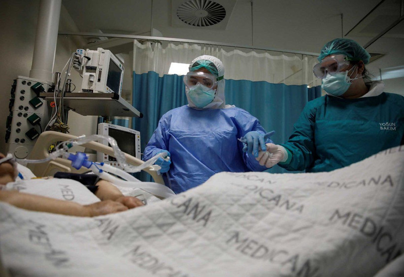 Koronavirüste son durum! Türkiye İran'ı geçti işte ülkelerin ölü ve vaka sayıları - Resim: 1