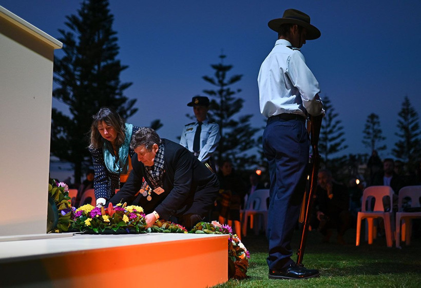 Anzak Koyu'nda sessiz 'Şafak Ayini' Koronavirüs önlemleri altında 106. yıl anması - Resim: 2