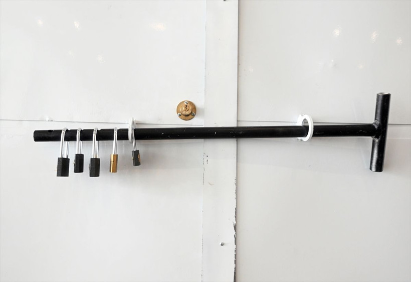 Yurt dışı seçmenlerin oyları 5 kilitli odada korunuyor! 7/24 kapıda görevdeler - Resim: 2