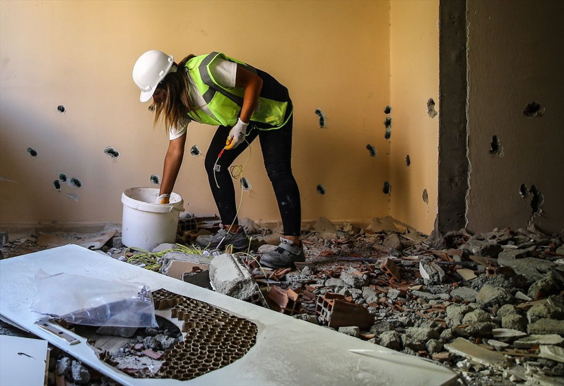 Kahramanmaraş'ta 'bombacı kadın' onlarca binayı patlayıcı döşeyip yıktı - Resim: 4