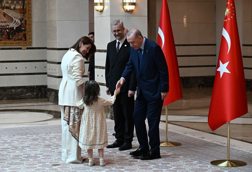 Beştepe'de dikkat çeken görüntüler! Cumhurbaşkanı Erdoğan, büyükelçileri kabul etti - Resim: 4