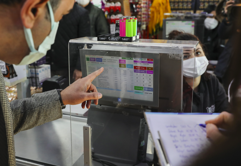 Dolar düştü markette fiyatlar inmiyor! Şikayet üstüne Ticaret Bakanlığı fiyat baskınında - Resim: 1