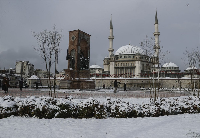 İstanbul'a kar en fazla o gün yağacak! Meteoroloji açıkladı Kocaeli, Bursa, Konya, Balıkesir, Antalya, Diyarbakır... - Resim: 3