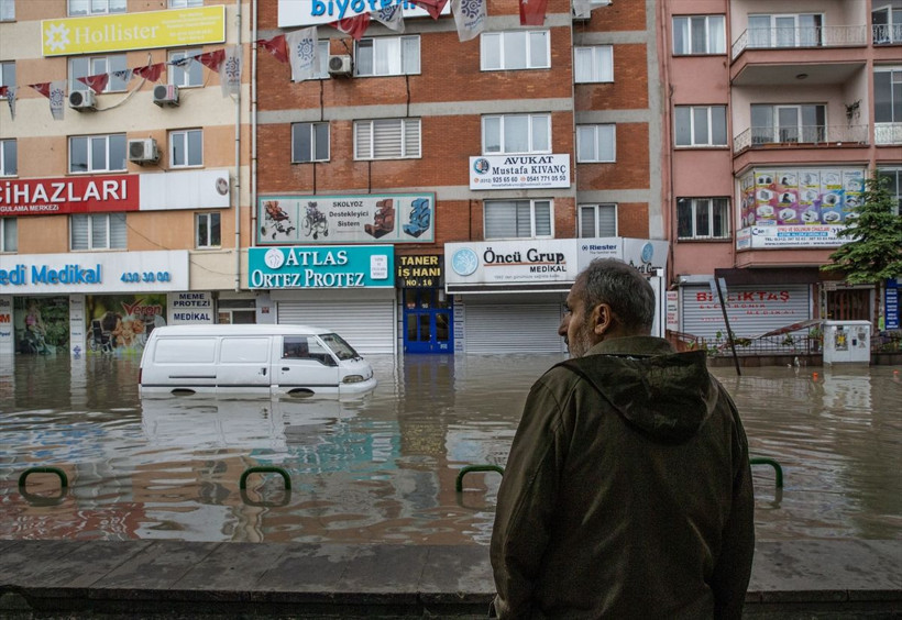 Bugüne dikkat Meteoroloji alarm verdi 20 şehirde sağanak bekleniyor! İstanbul, Ankara, İzmir... - Resim: 3