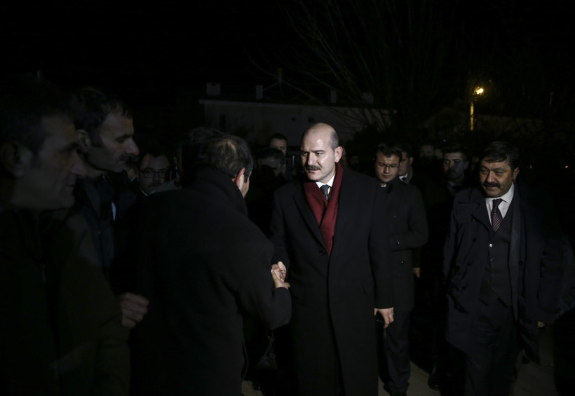 Süleyman Soylu şehit ailesini ziyaret etti - Resim: 3