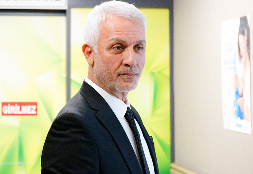 Talat Bulut'a mahkemeden ret geldi! Yasak Elma'da set çalışanına taciz olayı - Resim: 1