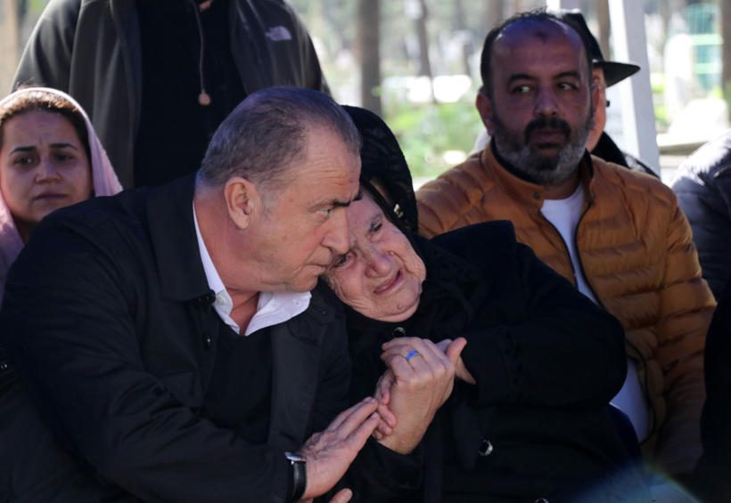 Fatih Terim ve annesinin gözyaşları! El açıp dua ettiler - Resim: 1