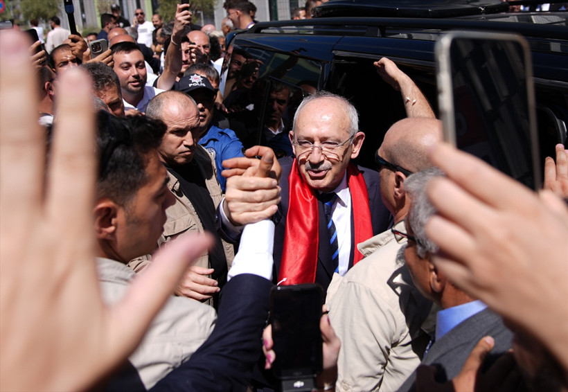 CHP lideri Kemal Kılıçdaroğlu İzmir'de: "Esnafa ucuz kredi verilmeli" - Resim: 1