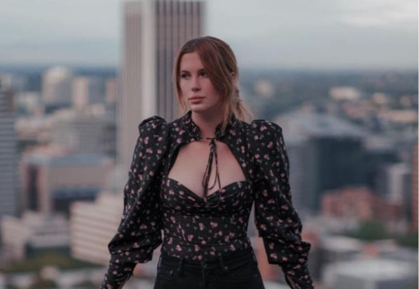 Kazara katil olan Alec Baldwin'in kızından olay pozlar! - Resim: 3