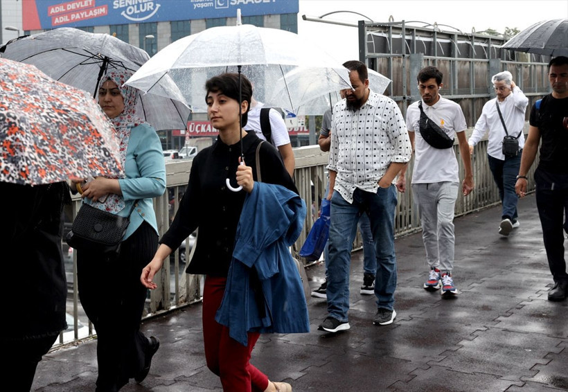 Meteoroloji 17 il için alarm verdi! İstanbul ve Ankaralılar dikkat sel, dol, yıldırım, hortum hepsi birden... - Resim: 3