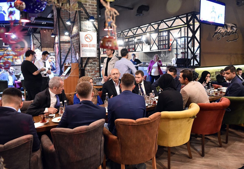 Kemal Kılıçdaroğlu imam hatiplilerle iftar yaptı - Resim: 2