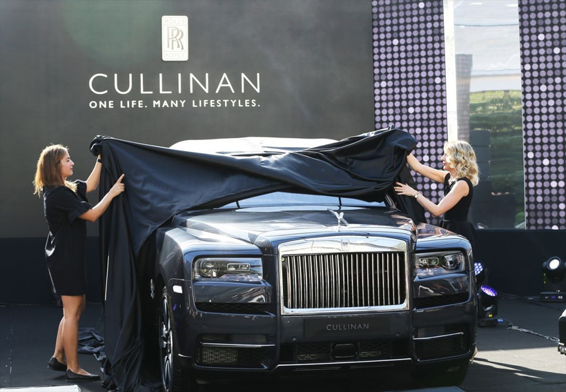 İsmini keşfedilmiş en büyük elmastan alan Rolls-Royce'un ilk SUV modeli Türkiye'de - Resim: 1