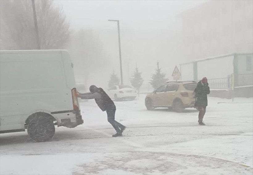 Kutup soğukları İstanbul'a lapa lapa kar getirecek! Meteoroloji uzmanı açıkladı: 4 gün sürecek - Resim: 2