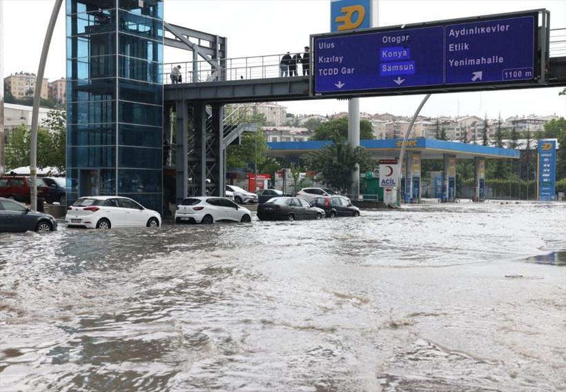 Kuvvetli yağış alarmı! Mansur Yavaş uyardı 'afet düzeyi'nde dedi, izinler iptal edildi - Resim: 6