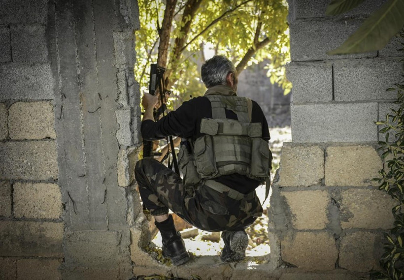 Operasyondan sonra şükür namazı kılan polis - Resim: 3