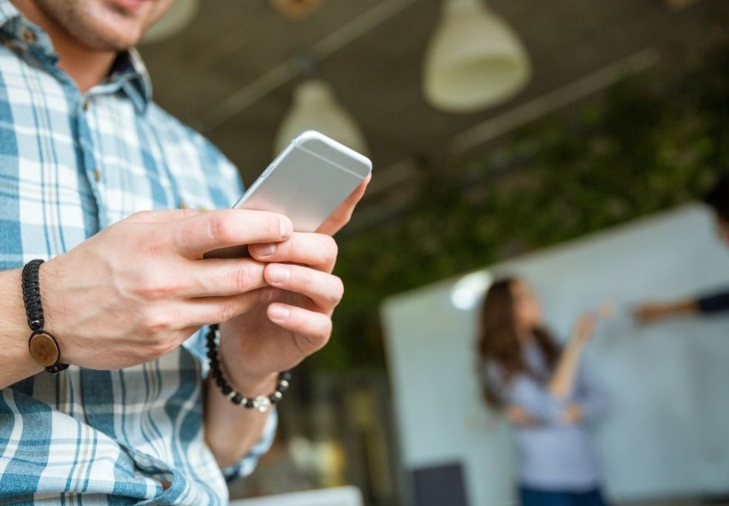 Herkesin en büyük sorunu cep telefonu pili! İşte en iyi bataryaya sahip telefonlar - Resim: 2