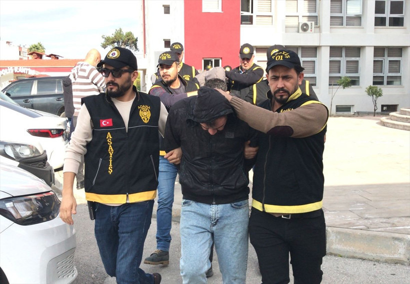 Parti binasında işkence! Biri il başkanı 5 kişi tutuklandı zımba teli sökücüyle... - Resim: 2