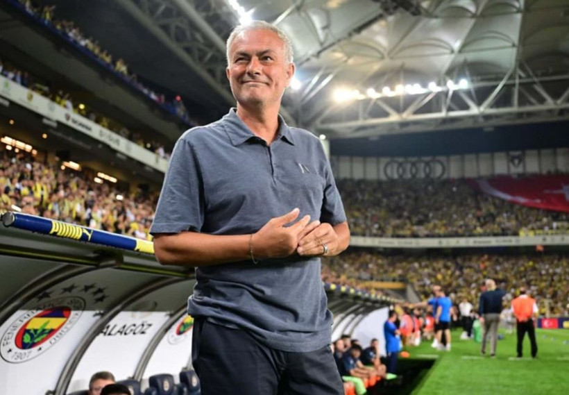 Mourinho'nun transfer isteği gerçek oluyor! Fenerbahçe milli futbolcuyla anlaşma sağladı - Resim: 2