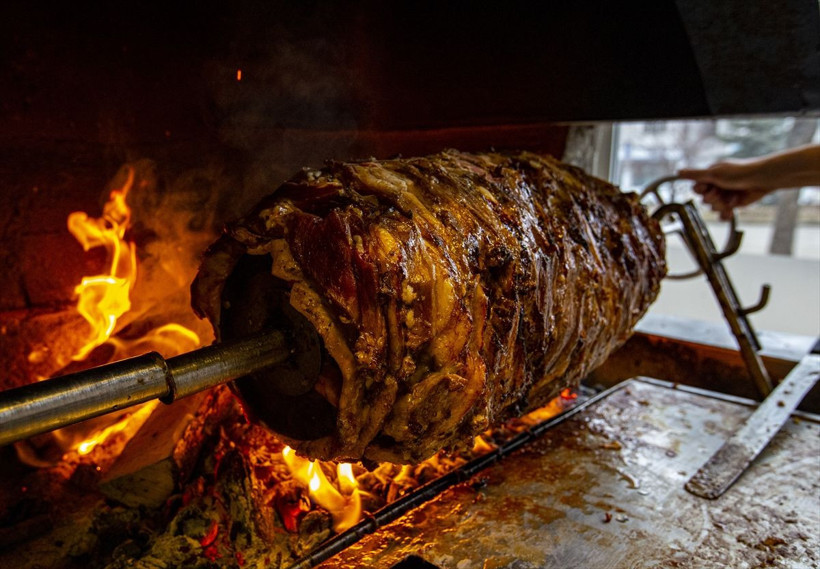 Erzurum'un tescilli lezzeti: Cağ kebabı! Ustası en makbul olanını açıkladı - Resim: 1