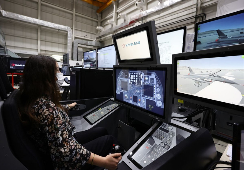 F16 için geliştirilen simülatörden ihracat fırsatı çıktı Havelsan mühendisleri geliştirdi - Resim: 4