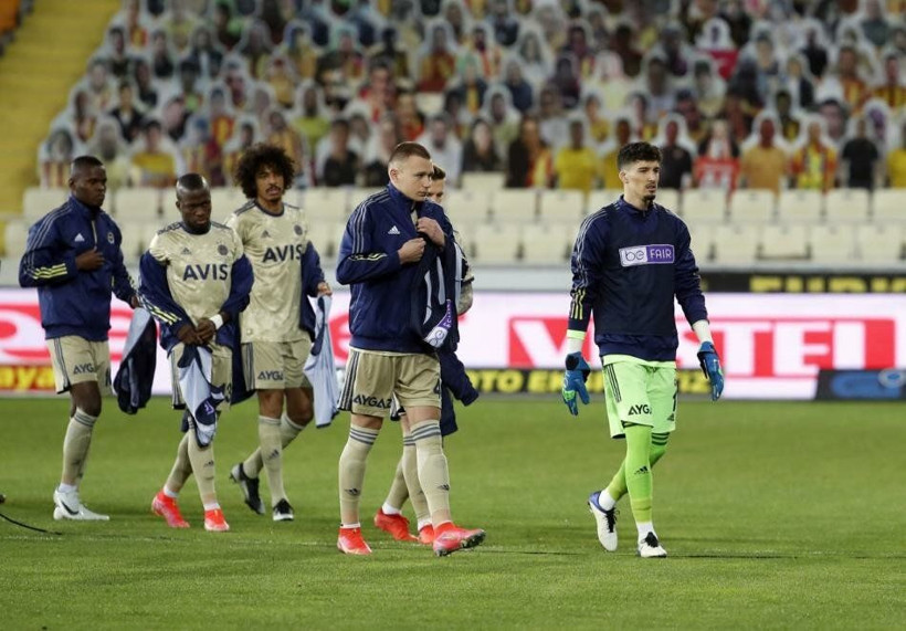 Fenerbahçe'de Altay ve Szalai'yi transfer için izlemeye geliyorlar - Resim: 1