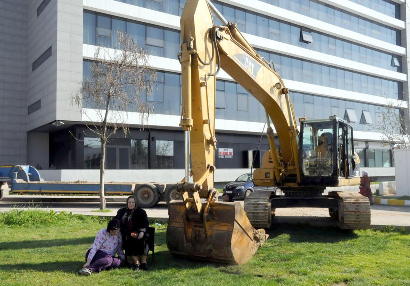 Edirne'de 7 yıl önce kepçenin önüne oturdu Kıymet teyze sayesinde yeşil alan çocukların - Resim: 2