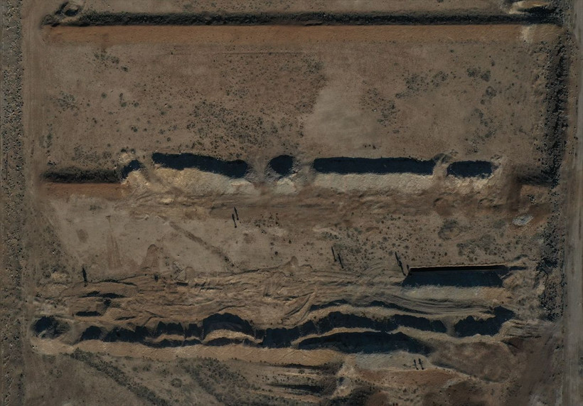 Şam'da toplu mezar olduğu iddia edilen alan görüntülendi - Resim: 4