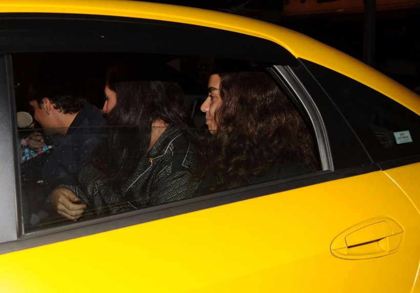 Yılmaz Erdoğan'ın kızı Berfin bakın hangi ünlü şarkıcıyla görüntülendi! - Resim: 4