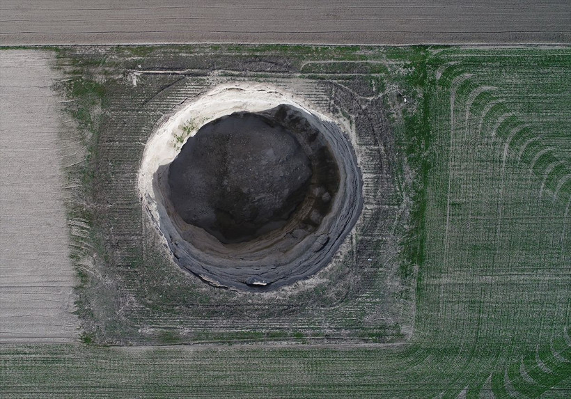 Konya Ovası'nda tespit edilen obruk sayısı 325'e ulaştı korkutan görüntü - Resim: 1