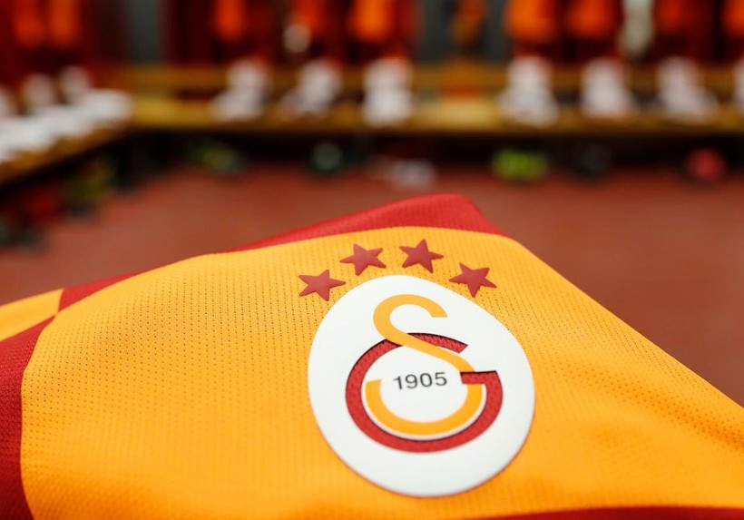 Galatasaray yılın bombasını patlatıyor: Alexis Sanchez! - Resim: 1