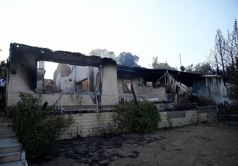 İzmir Seferihisar'da denize nazır lüks villalar yok oldu! Sahipleri son anda kurtuldu - Resim: 4
