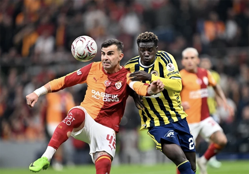 Olaylı Galatasaray-Fenerbahçe derbisinin faturası! Abdülkerim Bardakcı ve Archie Brown'un cezaları belli oldu - Resim: 8