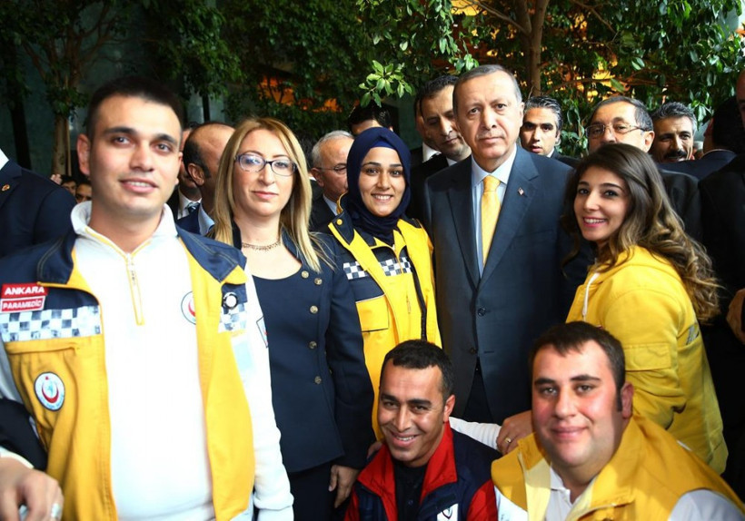 Erdoğan'dan vatandaşlara Cumhuriyet Bayramı resepsiyonu - Resim: 1